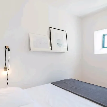 Home Out Alfama Apartamento *