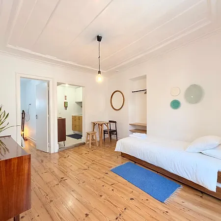 Out Alfama 2e Appartement Lissabon